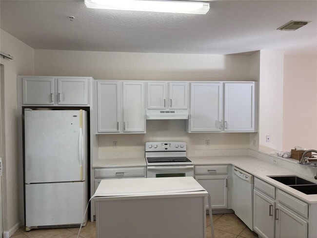 Building Photo - 4632 Danson Way