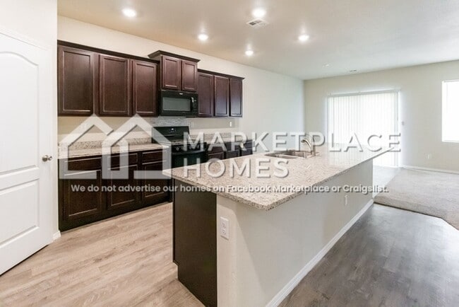 Photo - 3533 Wild Horse Rd NE