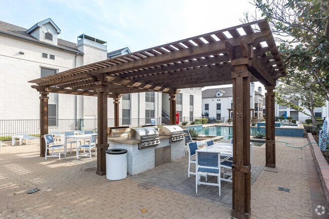 Outdoor Grilling Area