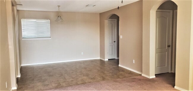 Photo - 3408 Blue Earth Ln