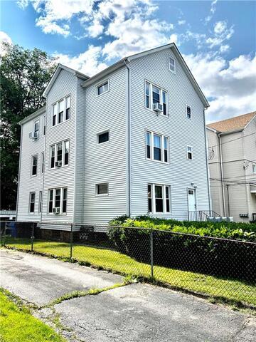 Building Photo - 67 Brooklawn St Unit 2nd Floor Rental