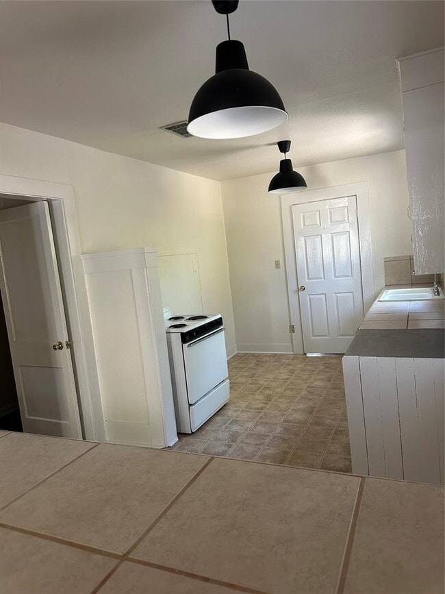 Photo - 2951 Elm Grove Ln