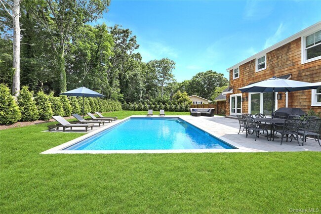 Photo - 16 Pin Oak Ln