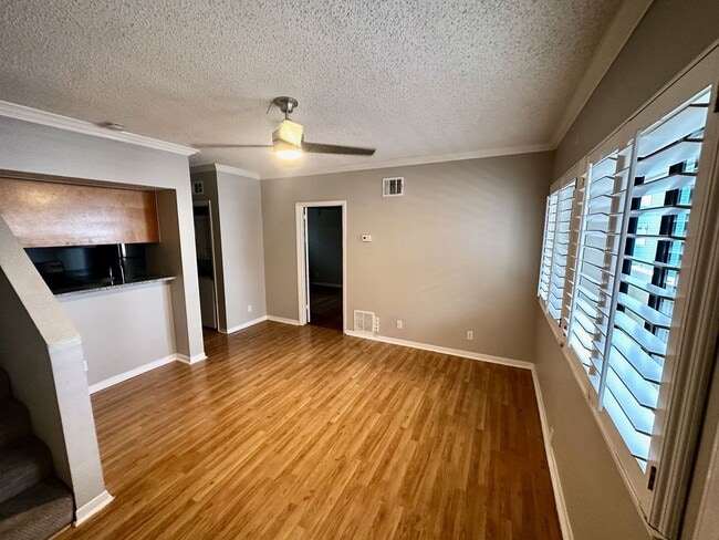 Photo - ***West Campus Apartment for Rent * Pet Friendly * Walk to UT Campus * On Bus Route * Spacious * ... Unit 1