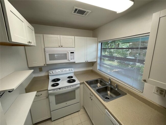 Photo - 4524 SW 46th Dr