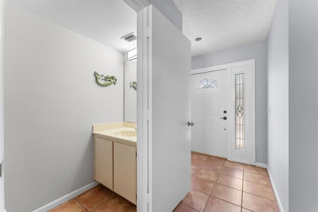 Photo - 6175 Riverwalk Ln