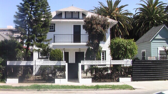1228 S Catalina St Unit 1228