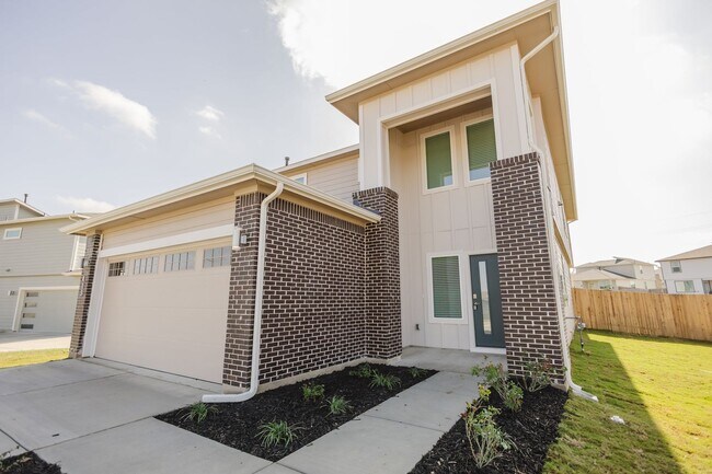 Photo - Super 4 Bedroom, 3 Bath, 2-Story Home in S...