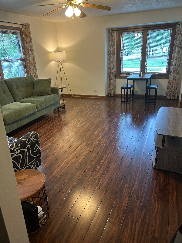 Photo - 703 Ethel Ave