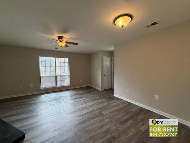 Photo - 3 Pointer Ln Unit Pointer Ln 03A