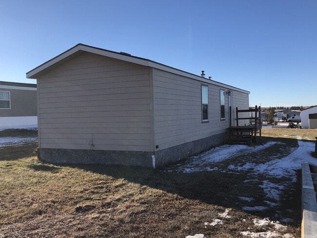 Photo - Trailer for Rent in Belfield
