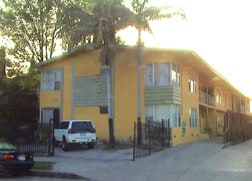 Building Photo - 1065 S Norton Ave Unit 1 Rental