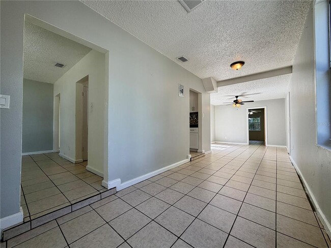 Photo - 2533 48th Ave N