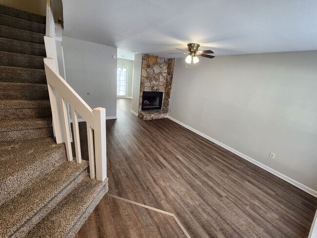 Photo - 2 Bedroom Townhome in Windsor Grove