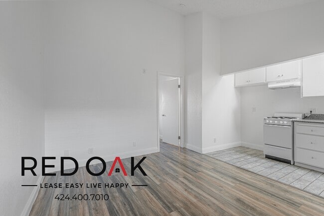 Building Photo - 1542 Orizaba Ave Rental