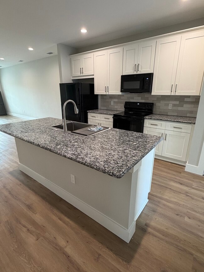 Photo - 8210 NW 37th Rd Unidad B