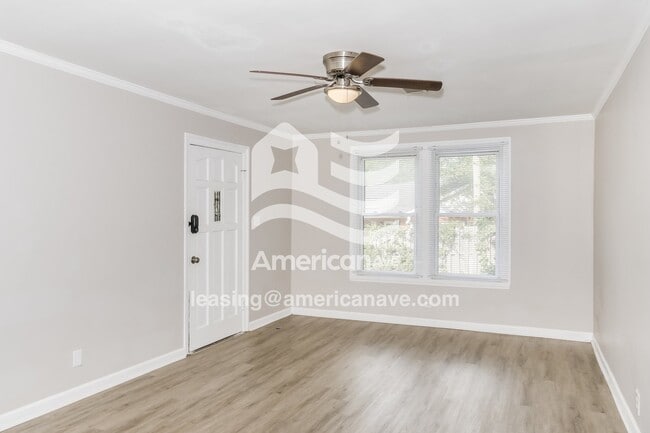 Photo - 2222 Harding Rd