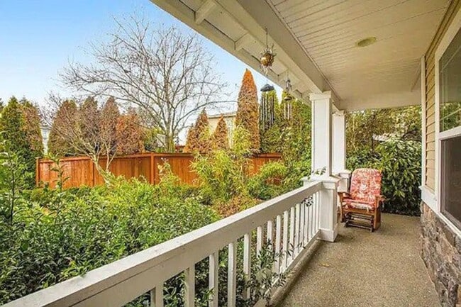 18042 169th Ave SE
