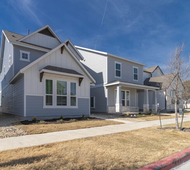 Photo - 333 Toddy Wy