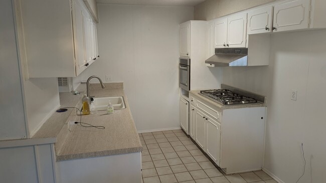 Photo - 3215 Quakertown Dr