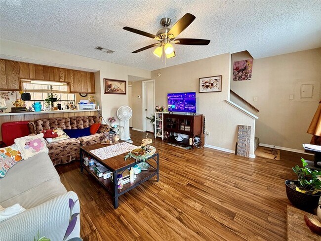 Photo - 1251 Dallas Dr