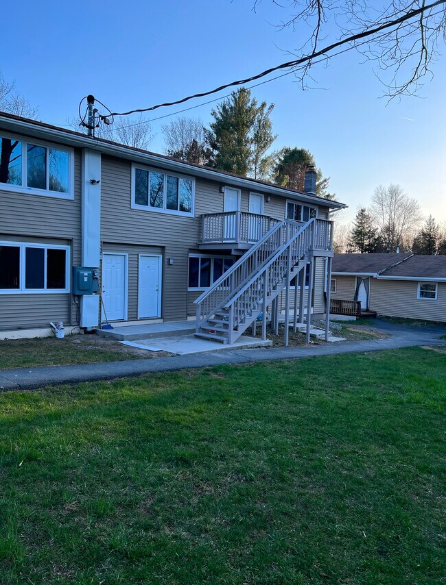 Photo - 4927 State Route 55