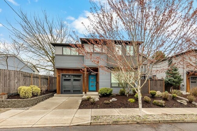 Building Photo - 3243 N Houghton St