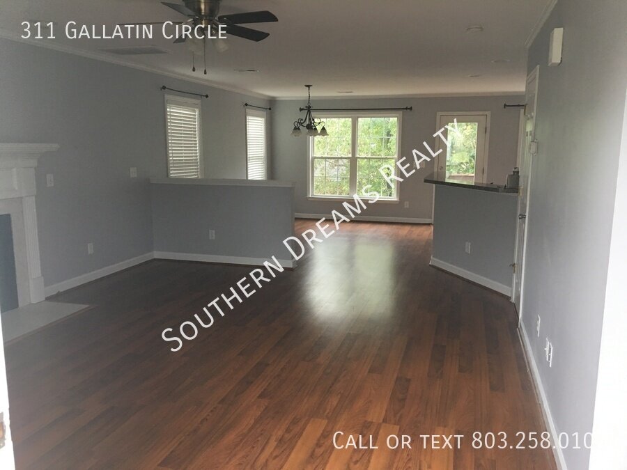 Photo - 311 Gallatin Cir