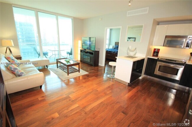 Building Photo - 950 Brickell Bay Dr Unit 1506 Rental