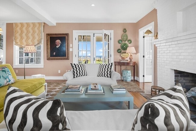 Photo - 75 Baxter Rd