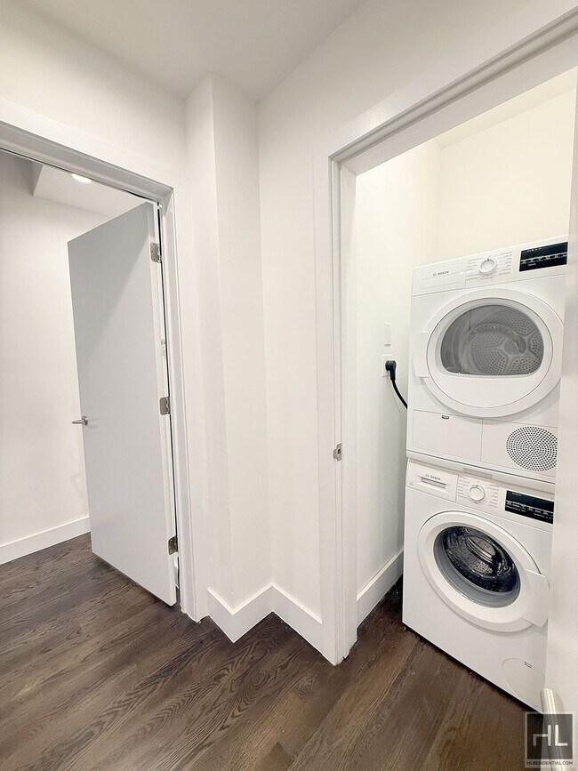RENT STABILIZED | 2 BED 2BATH | 1036 SQFT | WEST END AVENUE