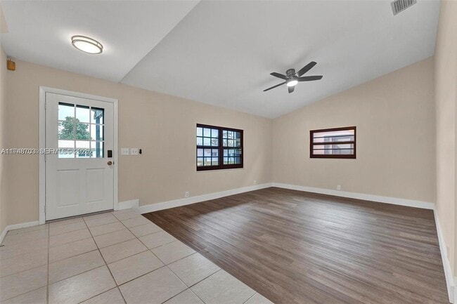Photo - 1406 NW 8th St