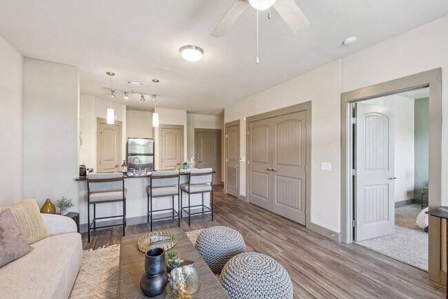 Photo - The Edge at Midtown