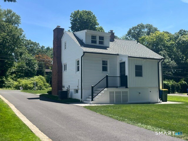 Photo - 1094 Chase Pkwy