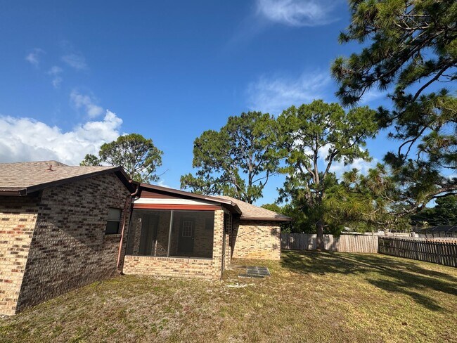 Photo - 3 BR/2BA HOME IN PALM BAY.