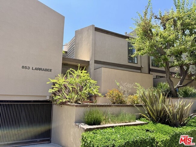 Photo - 853 Larrabee St Unidad 6