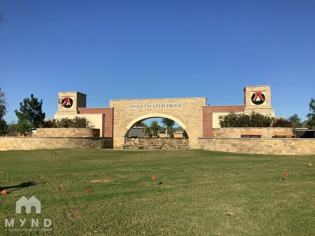 Photo - 15480 Maple Ter Dr