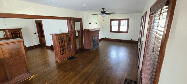 Photo - 935 E Ft Wayne St Unit A