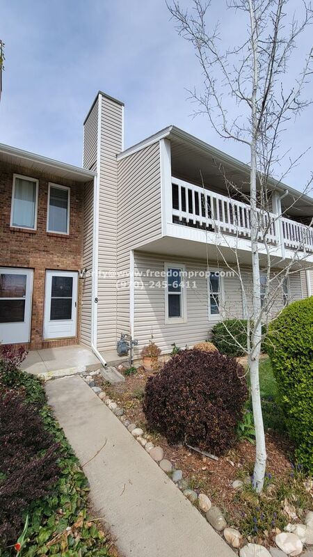 Building Photo - 515-29 1/2 29 1/2 Rd Unit 8 Rental