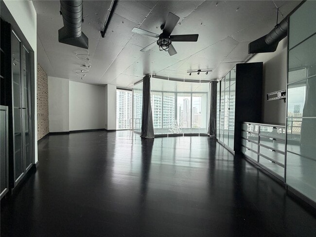 Photo - 690 SW 1st Ct Unit PHI-01