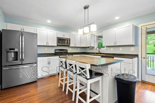 Photo - 2490 Coulterville Road