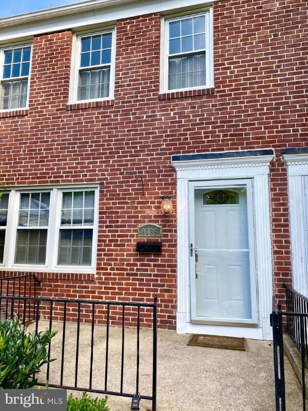 Photo - 8139 Clyde Bank Rd Townhome