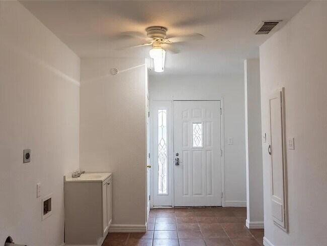 Photo - 5311 Perry Ave