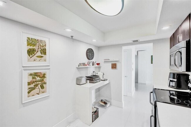 Photo - 20355 NE 34th Ct