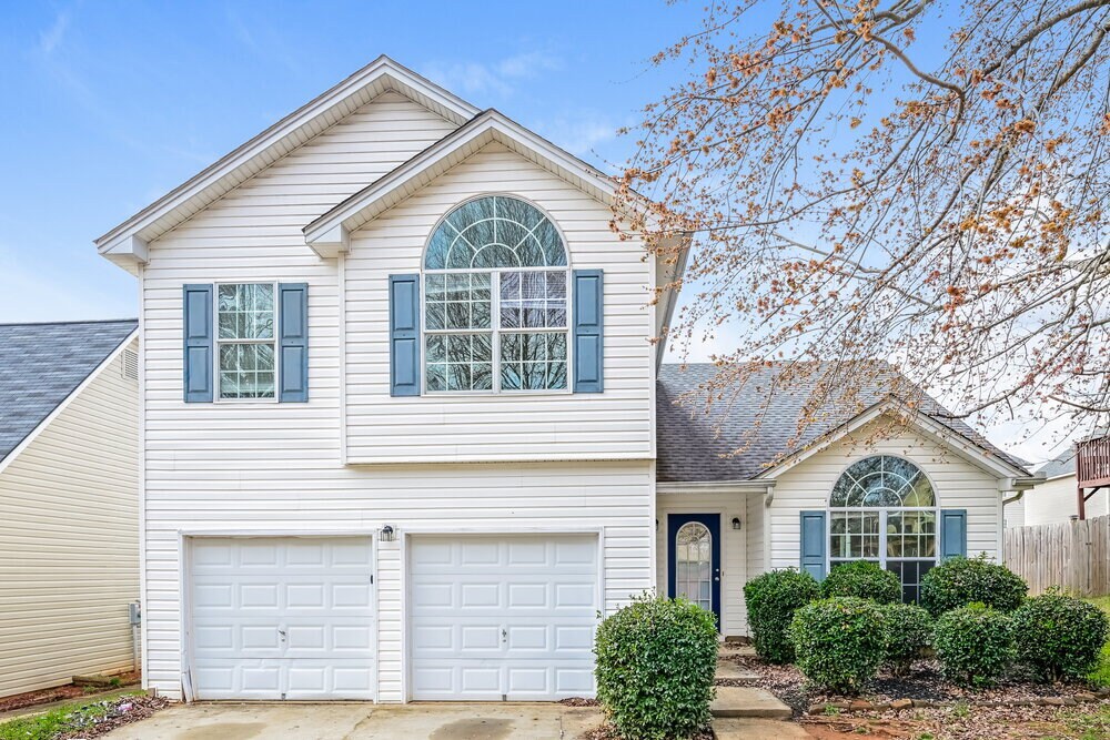 Photo - 330 Greenway Dr