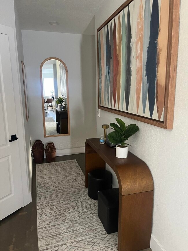 Photo - 1910 Belmont Pl