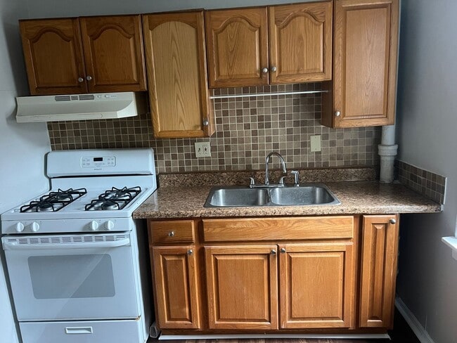 Photo - Lovely Three Bedroom House in Lancaster City