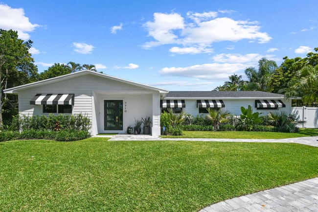 Photo - 7710 W Lake Dr
