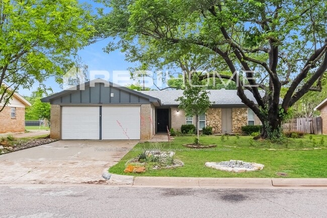Building Photo - 1300 Prelude Dr