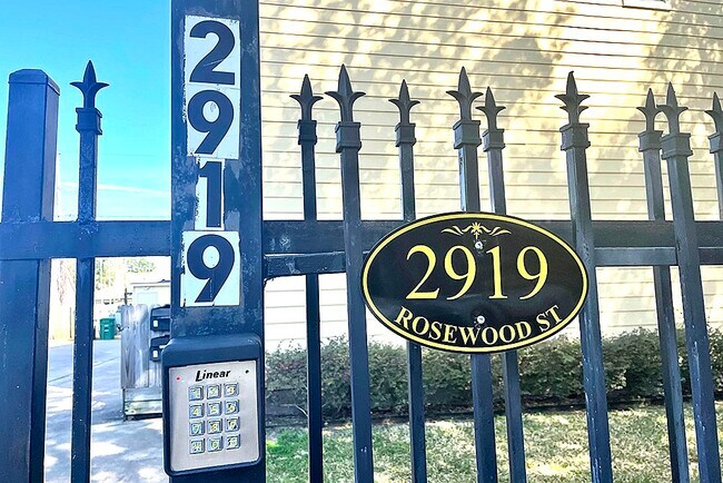 Photo - 2919 Rosewood St Unit A